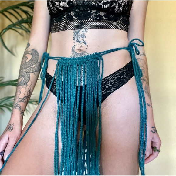 Sexy Handmade Macrame Skirt - Picture 4 of 4